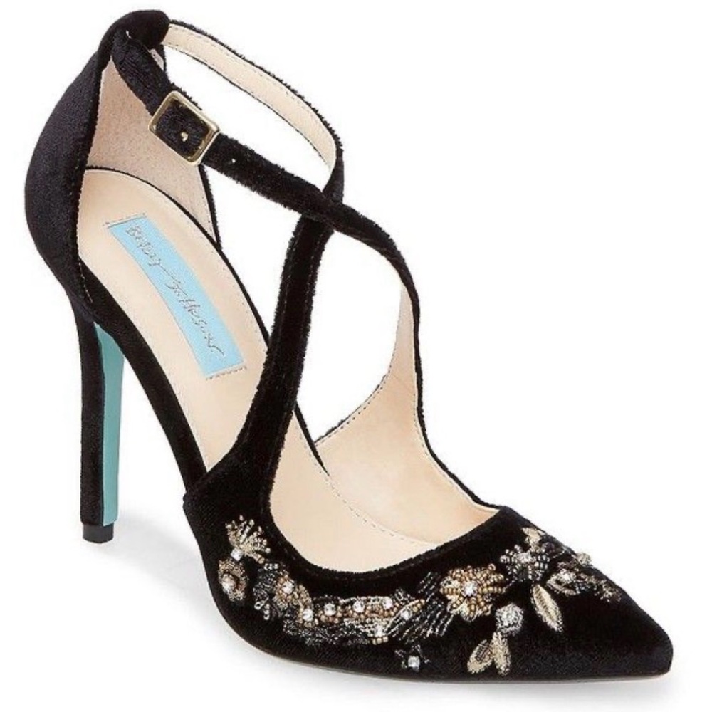 Betsey Johnson Women's Skye Velvet Stiletto size 6
